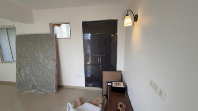 Bedroom Image of 973 Sq.ft 2 BHK Apartment / Flat for sale in Aditya Luxuria Estate, Bamheta Village Ghaziabad for Rs. 7000000