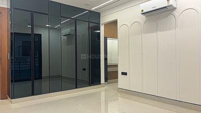 Bedroom Image of 3150 Sq.ft 4 BHK Builder Floor for sale in Sector 46 Faridabad for Rs. 39500000