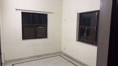 Bedroom Image of 1200 Sq.ft 3 BHK Builder Floor for rent in Sector 4 Gurgaon for Rs. 20000
