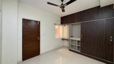 2 BHK Flat