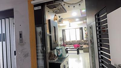 Living Room Image of 1270 Sq.ft 2 BHK Apartment / Flat for rent in JT JT Stuti Highland, Mughal Sarai Surat for Rs. 25000