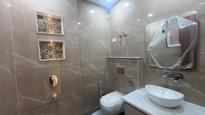 Image of 762 Sq.ft 2 BHK Builder Floor for sale in Vikaspuri, New Delhi for Rs. 13500000