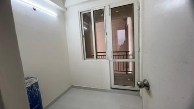 Living Room Image of 1365 Sq.ft 3 BHK Apartment / Flat for rent in Jaypee Kosmos, Sector 134 Noida for Rs. 28000