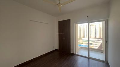 Bedroom Image of 1410 Sq.ft 3 BHK Apartment / Flat for sale in Paras Tierea, Sector 137 Noida for Rs. 12000000
