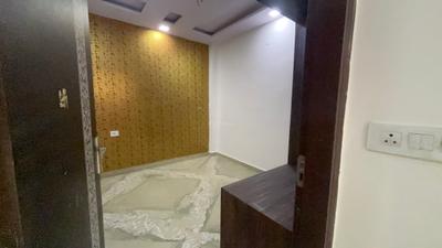 Bedroom Image of 750 Sq.ft 3 BHK Builder Floor for sale in Sector 7 Rohini New Delhi for Rs. 7000000