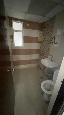 Image of 880 Sq.ft 2 BHK Apartment / Flat for sale in SCC Sapphire, Raj Nagar Extension, Ghaziabad for Rs. 6550000