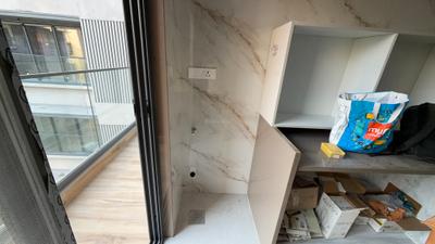 Kitchen Image of 950 Sq.ft 2 BHK Apartment / Flat for rent in Vile Parle East Mumbai for Rs. 150000