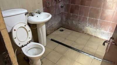 Image of 1200 Sq.ft 2 BHK Apartment / Flat for rent in Mahagun Mascot, Crossings Republik, Ghaziabad for Rs. 20000
