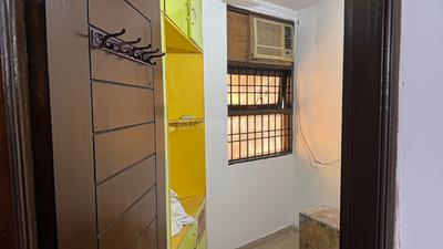 Bedroom Image of 750 Sq.ft 2.5 BHK Builder Floor for sale in Chirag Dilli New Delhi for Rs. 7200000