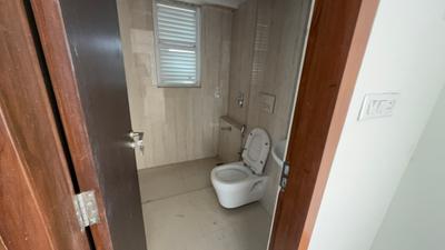Image of 1352 Sq.ft 3 BHK Apartment / Flat for sale in Ruparel Ariana, Wadala, Mumbai for Rs. 65000000