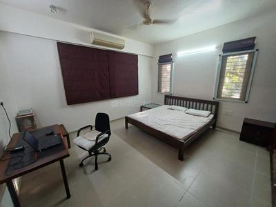 Bedroom Image of 3200 Sq.ft 3 BHK Apartment / Flat for sale in Thaltej Ahmedabad for Rs. 29000000
