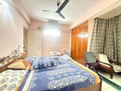 Bedroom Image of 1385 Sq.ft 3 BHK Apartment / Flat for sale in Trikuta Hills, Sector 62 Noida for Rs. 15500000