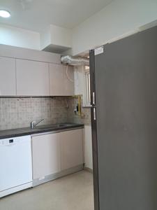 Kitchen Image of 1545 Sq.ft 3 BHK Apartment / Flat for sale in Godrej Woods, Sector 43 Noida for Rs. 32200000