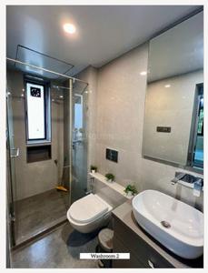 Bathroom Image of 2048 Sq.ft 4 BHK Villa for rent in Chembur Mumbai for Rs. 200000