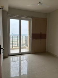 Bedroom Image of 900 Sq.ft 3 BHK Apartment / Flat for sale in Tata Eureka Park Phase 1, Sector 150 Noida for Rs. 14700000