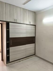 Bedroom Image of 1100 Sq.ft 2 BHK Apartment / Flat for rent in Jubilee Hills Hyderabad for Rs. 32003