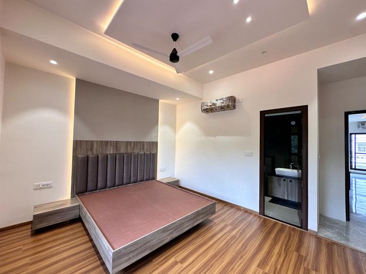 Haralur Road Bedroom 1