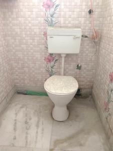 Common Bathroom Image of 760 Sq.ft 2 BHK Apartment / Flat for sale in Patuli Kolkata for Rs. 3500000