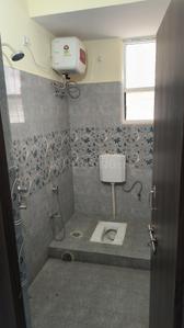 Image of 2000 Sq.ft 3 BHK Apartment / Flat for rent in Vinayak Laxmi Apartments, Danapur, Patna for Rs. 16000