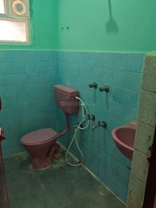 Bathroom Image of 710 Sq.ft 2 BHK Apartment / Flat for rent in Green Thriuvika Nagar, Perambur Chennai for Rs. 16000