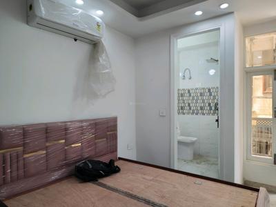 Bedroom Image of 1000 Sq.ft 2 BHK Apartment / Flat for sale in Sun Real Estate Homes, Neb Sarai New Delhi for Rs. 5200000