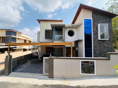 Image of 3600 Sq.ft 5 BHK Independent House for sale in Kakkanad, Kochi for Rs. 26000000