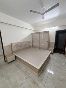 Bedroom Image of 1800 Sq.ft 3 BHK Apartment / Flat for rent in Pramukh Shypram Sky, Chanakyapuri Ahmedabad for Rs. 50000
