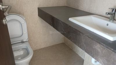Image of 1850 Sq.ft 3 BHK Apartment / Flat for sale in Kalpataru Magnus, Bandra East, Mumbai for Rs. 84000000