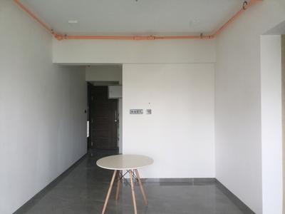 Living Room Image of 595 Sq.ft 2 BHK Apartment / Flat for rent in Reliable Unique Heights, Vikhroli East Mumbai for Rs. 45000