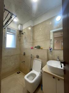 Bathroom Image of 951 Sq.ft 3 BHK Apartment / Flat for sale in Platinum Life, Andheri West Mumbai for Rs. 47500000