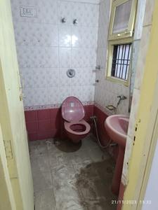 Bathroom Image of 3500 Sq.ft 4 BHK Independent House for sale in Ashiyana Lucknow for Rs. 22000000