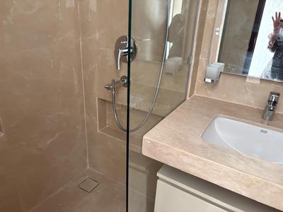 Bathroom Image of 780 Sq.ft 3 BHK Apartment / Flat for sale in Powai Mumbai for Rs. 48000000