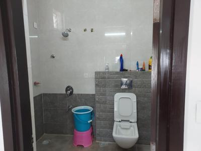 Image of 3600 Sq.ft 3 BHK Villa for rent in Vulcan Golden Crest, Gachibowli, Hyderabad for Rs. 70000