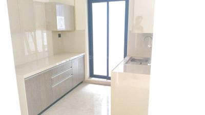 Kitchen Image of 900 Sq.ft 2 BHK Apartment / Flat for rent in Santacruz West Mumbai for Rs. 175000