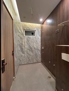 Image of 1050 Sq.ft 3 BHK Builder Floor for sale in Vishnu Garden, New Delhi for Rs. 13500000