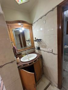 Bathroom Image of 1782 Sq.ft 3 BHK Builder Floor for sale in Shalimar Bagh New Delhi for Rs. 22500000
