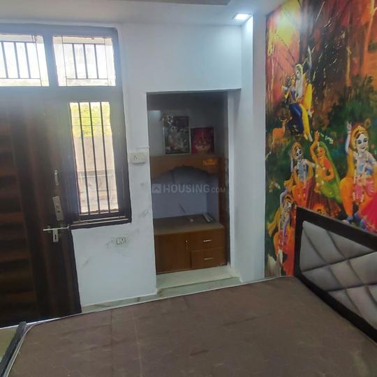 Bhagwati Garden, Dwarka Mor Bedroom 1