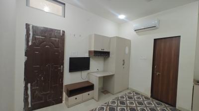 Bedroom Image of 350 Sq.ft 1 RK Apartment / Flat for rent in Bulandshahr Indore for Rs. 12000