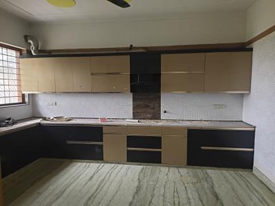 Kitchen Image of 3600 Sq.ft 4.5 BHK Builder Floor for rent in Palam Vihar Gurgaon for Rs. 75000