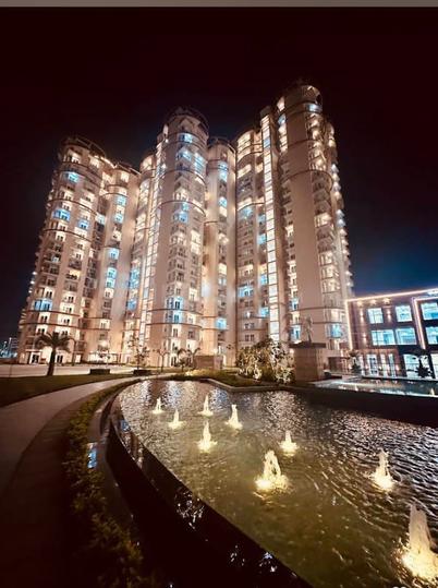 Building  Main Image 1