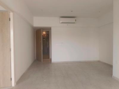 Living Room Image of 1100 Sq.ft 2 BHK Apartment / Flat for sale in Lodha Woods, Kandivali East Mumbai for Rs. 25000000