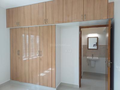 Bedroom Image of 1560 Sq.ft 3 BHK Apartment / Flat for rent in Ramapuram Chennai for Rs. 40000