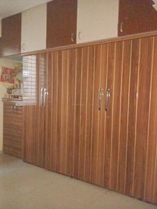 Bedroom Image of 1800 Sq.ft 3 BHK Apartment / Flat for rent in Satyam Status , Jodhpur Ahmedabad for Rs. 35000