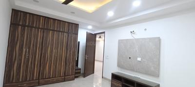 Bedroom Image of 2000 Sq.ft 3 BHK Builder Floor for rent in Vivek Vihar New Delhi for Rs. 50000