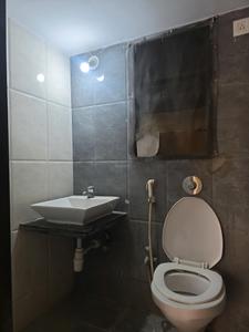Common Bathroom Image of 645 Sq.ft 1 BHK Apartment / Flat for sale in Vinay Unique Gardens, Virar West Virar for Rs. 2900000