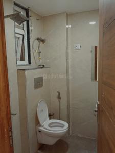 Bathroom Image of 1000 Sq.ft 2 BHK Apartment / Flat for rent in Ekta  Apartment, Rajpur Khurd Extension New Delhi for Rs. 20000