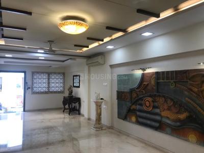 Hall Image of 8500 Sq.ft 5 BHK Villa for sale in Juhu Mumbai for Rs. 450000000