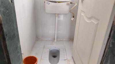 Bathroom Image of 600 Sq.ft 1 BHK Apartment / Flat for sale in Dream City, Ambegaon Budruk Pune for Rs. 3500000