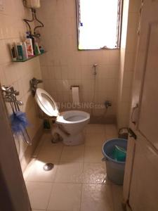 Bathroom Image of 950 Sq.ft 2 BHK Apartment / Flat for sale in Andheri West Mumbai for Rs. 26000000