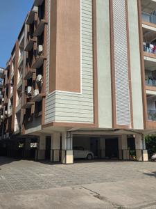 Image of 2100 Sq.ft 3 BHK Apartment / Flat for sale in Shankar Nagar, Raipur for Rs. 12100000
